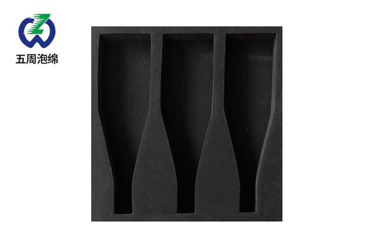 化妝品的包裝盒里用什么材質(zhì)的內(nèi)襯有檔次? 化妝品的包裝盒里用什么材質(zhì)的內(nèi)襯有檔次?
