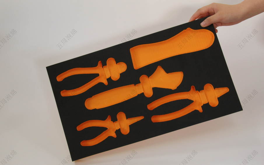 EVA泡棉內托的多樣化應用場景:從電子產品包裝到精密儀器保護 EVA泡棉內托的多樣化應用場景:從電子產品包裝到精密儀器保護