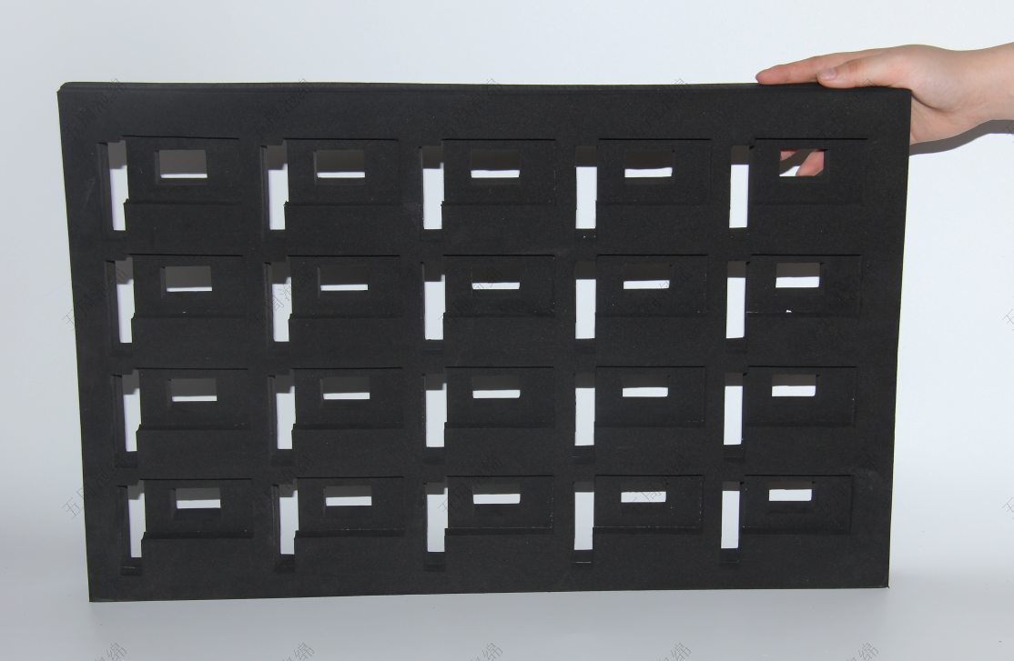 EVA泡棉內(nèi)襯成本真的高嗎?破除傳統(tǒng)認(rèn)知的成本迷思 EVA泡棉內(nèi)襯成本真的高嗎?破除傳統(tǒng)認(rèn)知的成本迷思