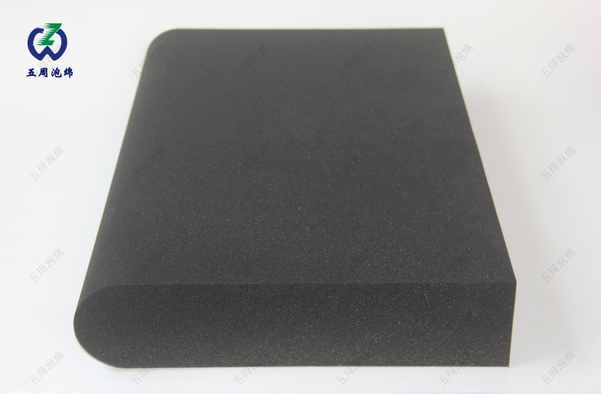 PU海綿內(nèi)襯：緩沖防護性能與生產(chǎn)工藝全解讀