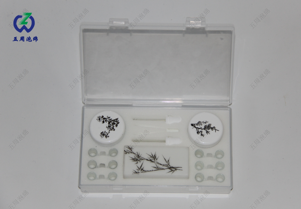 『隱形守護者』：PU海綿內襯如何用柔軟顛覆硬核保護？